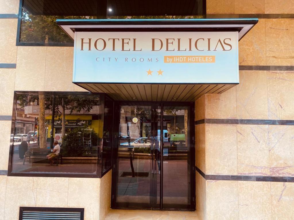 Hotel Delicias (Adults Only) Zaragoza Exterior photo